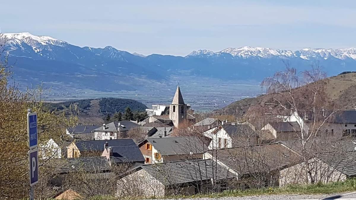 Les Fontanilles Odeillo Chalet 60 Wifi & Parking Gratuit Expose Plein Sud & Plein Pied , Draps & Serviettes De Toilettes Non Inclus, Sabanas Y Toallas No Incluidos Font-Romeu-Odeillo-Via Exterior foto