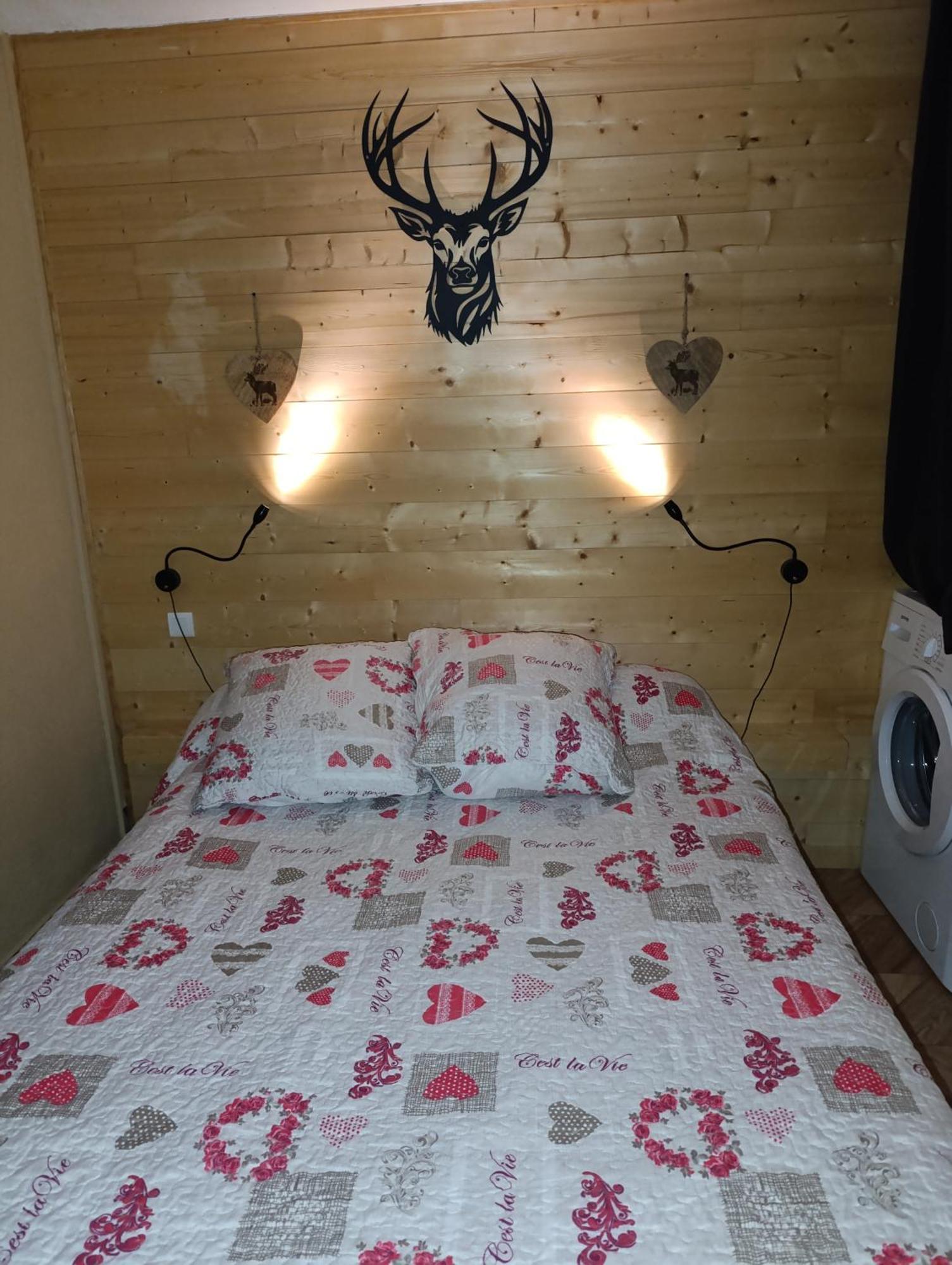 Les Fontanilles Odeillo Chalet 60 Wifi & Parking Gratuit Expose Plein Sud & Plein Pied , Draps & Serviettes De Toilettes Non Inclus, Sabanas Y Toallas No Incluidos Font-Romeu-Odeillo-Via Exterior foto